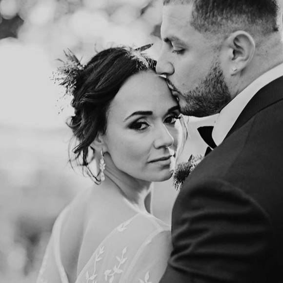 Meet your Posher, Fernanda - Picture 1 of 1